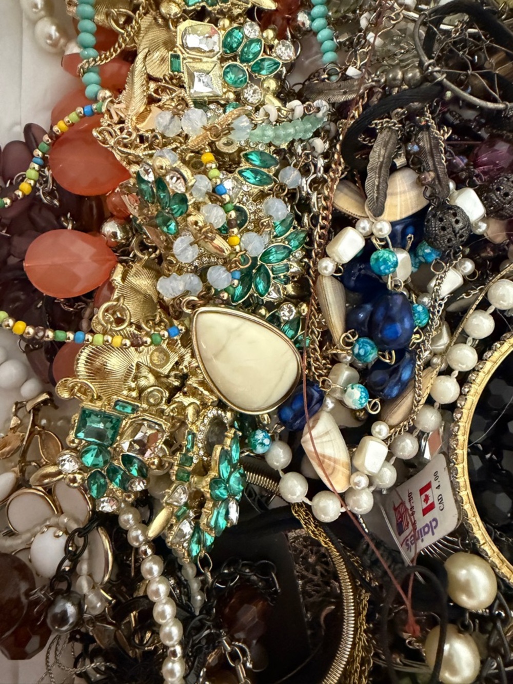 Five Lb Lot Of Jewelry, Necklaces, Bracelets, Rings Wearable Reseller Lot - Picture 4 of 9